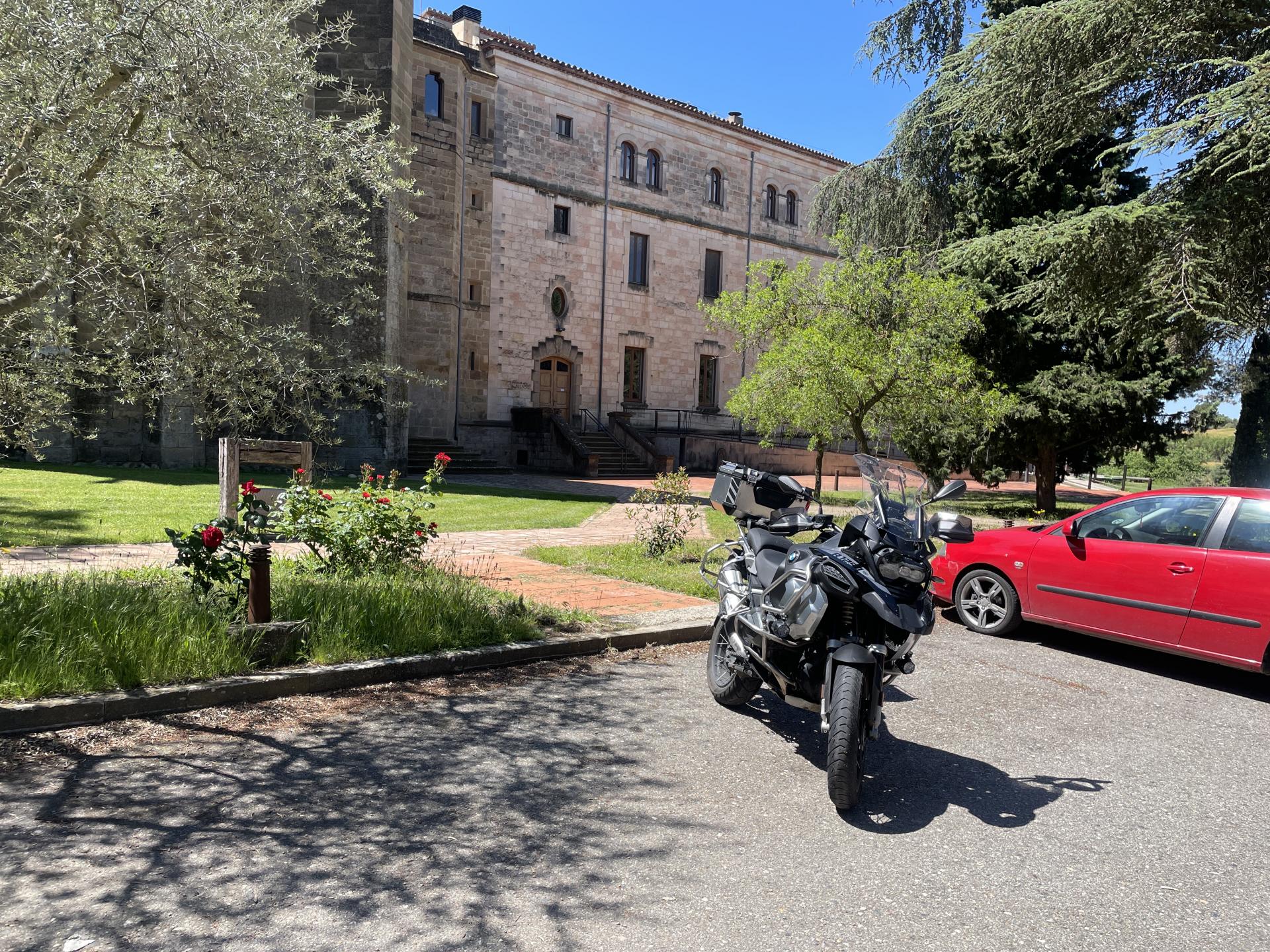 Id Rider: 217 - 2025-05-23 12:19:58 <h2> Monestir de les Avellanes</h2>